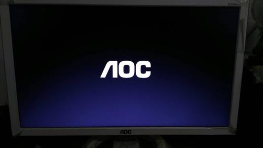 下载win10系统黑屏 如何解决显示器黑屏显示省电模式的问题